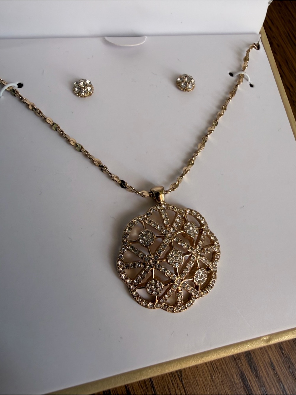 Macy's Charter Club Gold-Tone Filigree Pendant Necklace with Stud Earrings NWT